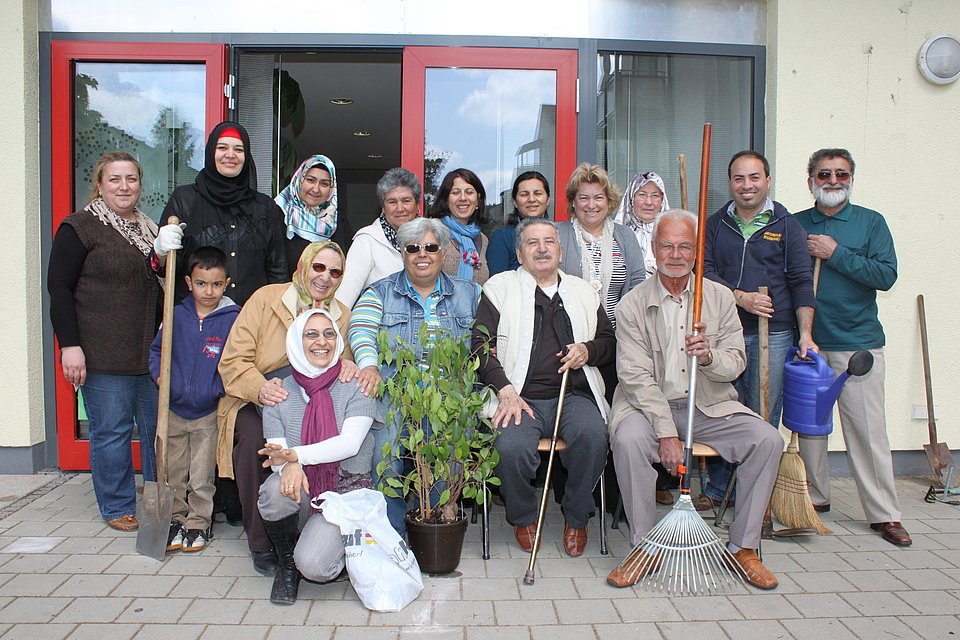 ina – Interkulturelles Netz Altenhilfe
